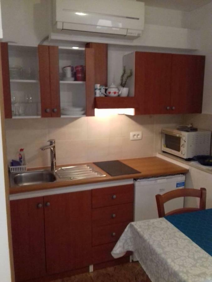 Vse Kontenti Apartment Koper Luaran gambar