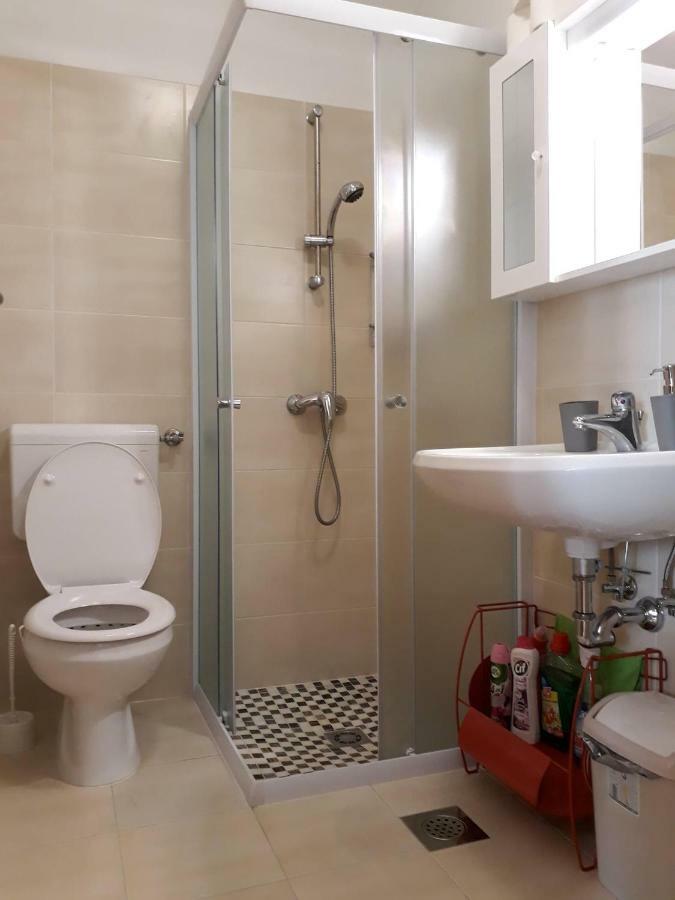 Vse Kontenti Apartment Koper Luaran gambar
