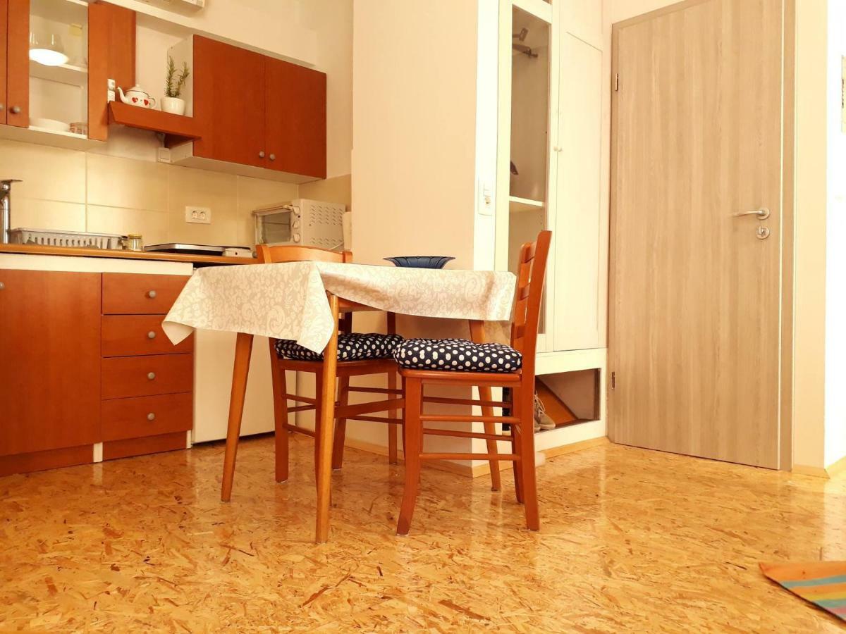 Vse Kontenti Apartment Koper Luaran gambar